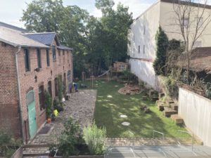 Mehr über den Artikel erfahren Eine Woche im Paradies 4. – 08. August 2025, jeweils von 16.30 bis 18 Uhr im Spiegelfabrik Paradies für alle Kinder aus der Nachbarschaft