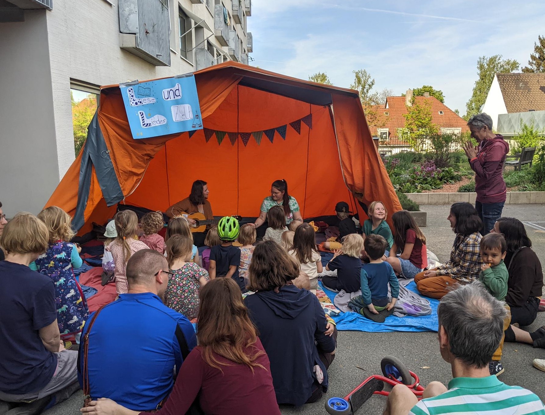 Mehr über den Artikel erfahren Kinder-Spiele-Fest: „Freundschaft!“